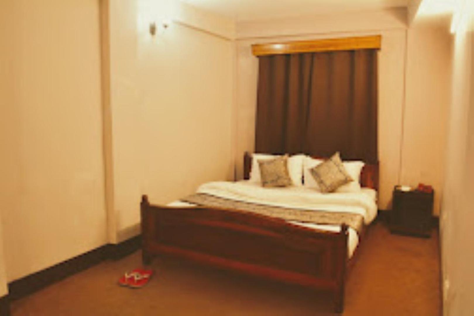 Teesta Hotel , Darjeeling Дарджилинг Экстерьер фото